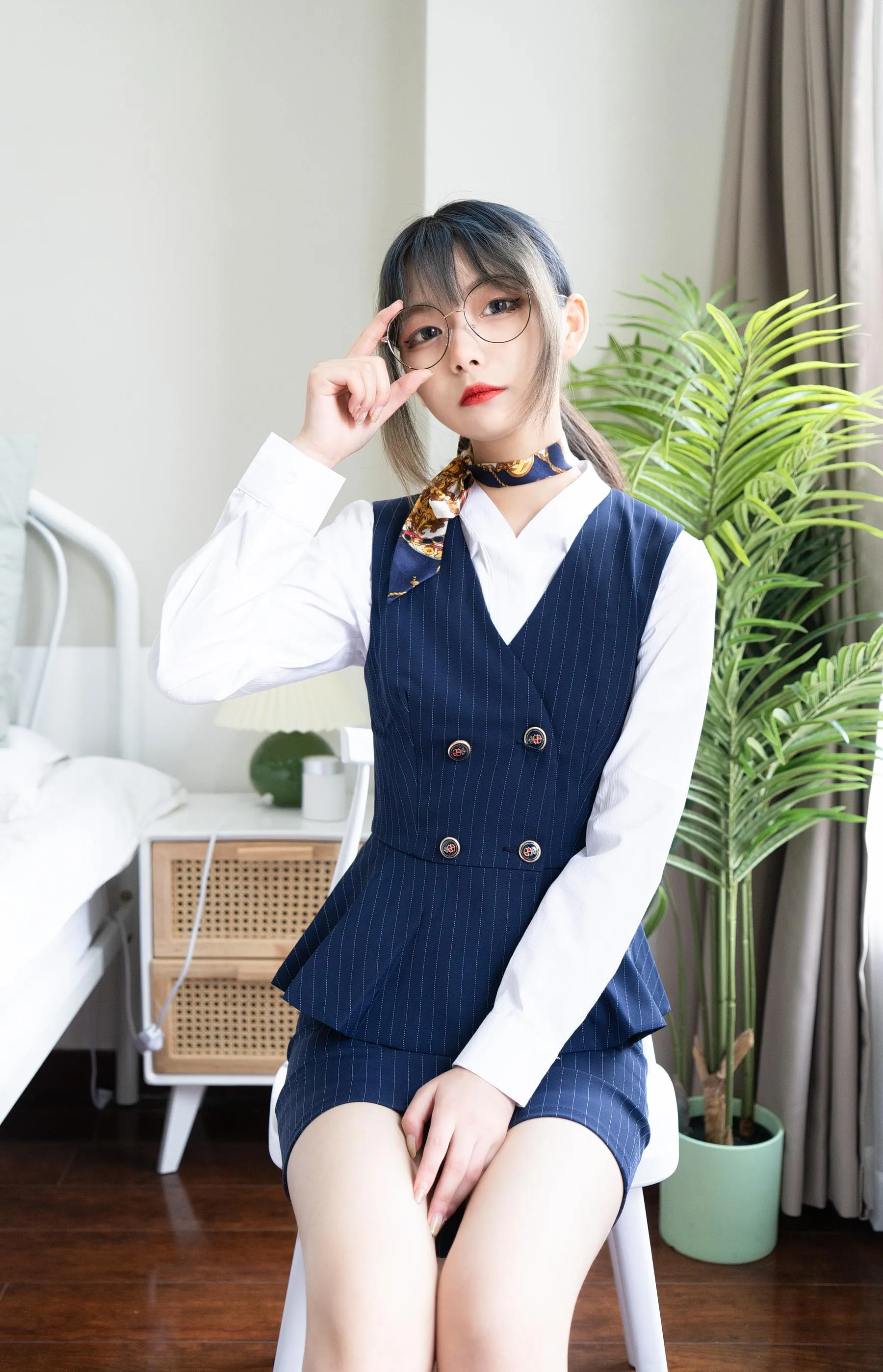 梨瑾瑾 – NO.05 乘务员 [20P]插图5